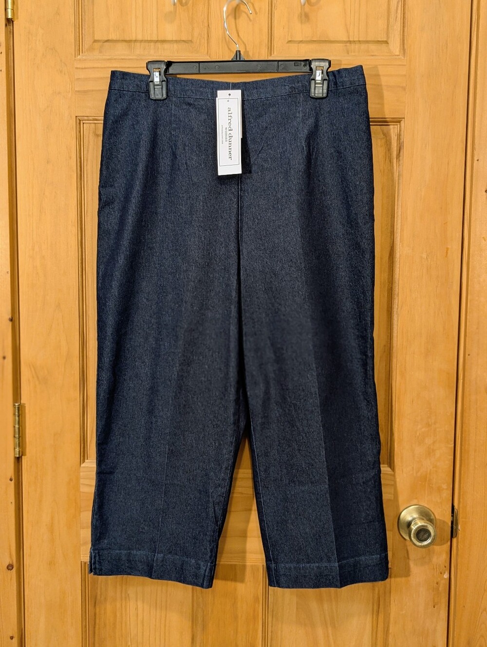 NWT Alfred Dunner Classic Fit Capri Pants Women's 16W Navy Blue Chambray Pull On
